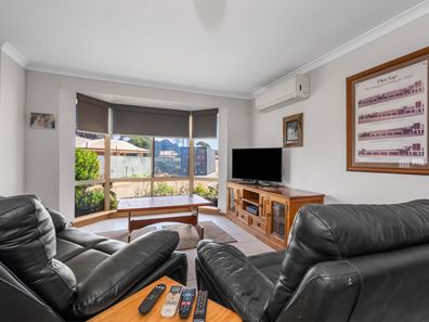 37B O'Connor Way, West Lamington WA 6430