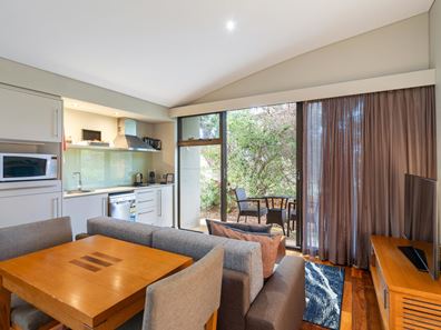 213/42 Bunker Bay Road, Naturaliste WA 6281