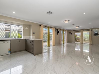 11 Calvert Loop, Hilbert WA 6112