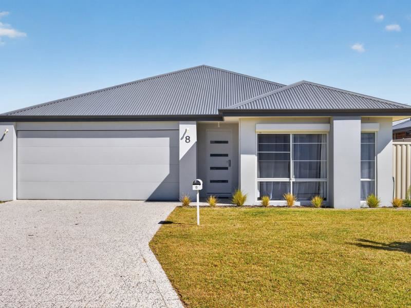 8 Raffles Way, Golden Bay WA 6174
