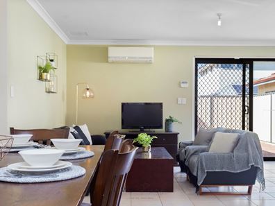 Room/6  1 172 Manning Road, Wilson WA 6107