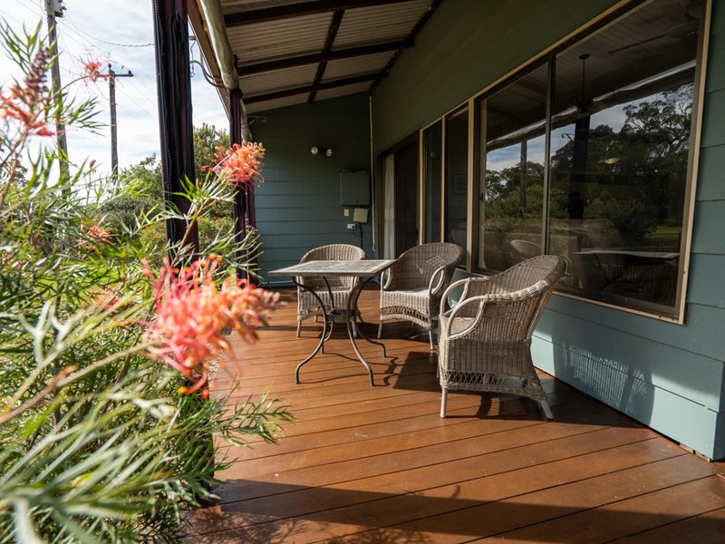 2099 Yellanup Road, Porongurup WA 6324