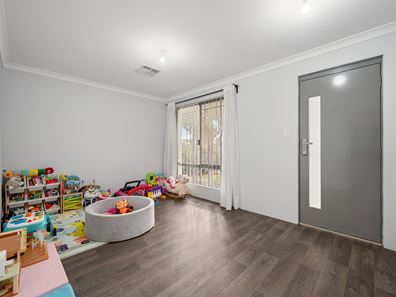 15 Carroll Lane, Byford WA 6122