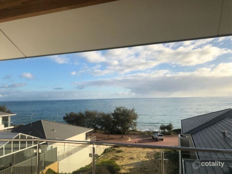 14/17 Royal James Court, Quinns Rocks WA 6030