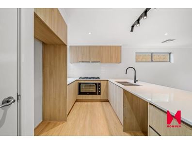 1/6 Shaw Place, Innaloo WA 6018