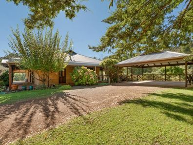 127 Jayes Road, Balingup WA 6253