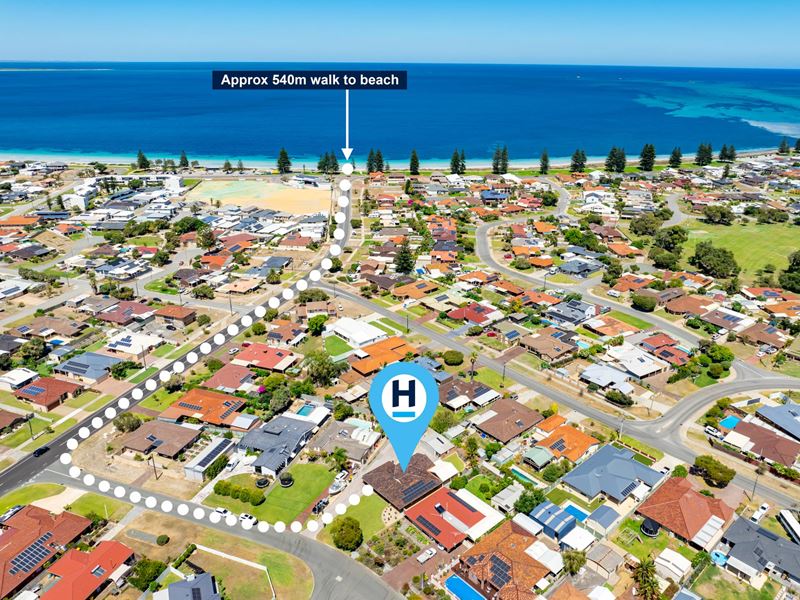 17 Dolphin Road, Safety Bay WA 6169