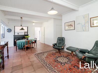 12 Warri Road, City Beach WA 6015