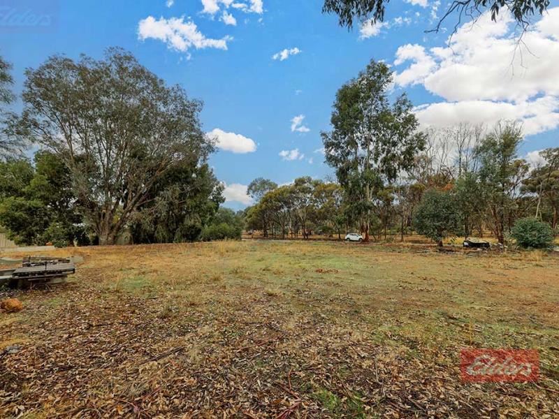 12 Cheetaning  Street, Wandering WA 6308