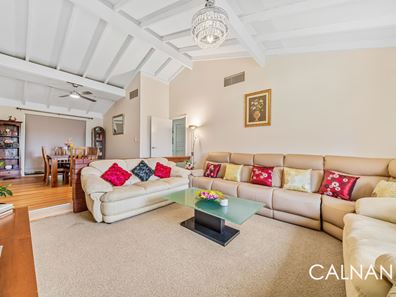 49 Calley Drive, Leeming WA 6149