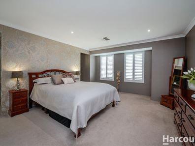 39 Keanefield Drive, Carramar WA 6031
