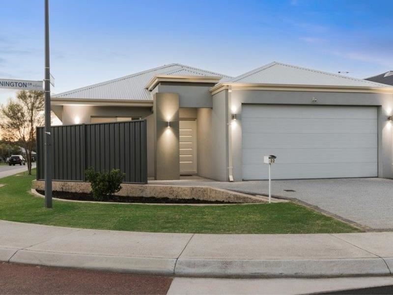 32 Mornington Cres, Wandi
