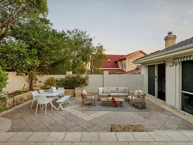 1/63 Napier Street, Nedlands WA 6009