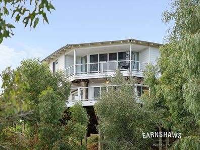 1 Pimelia Court, Swan View WA 6056
