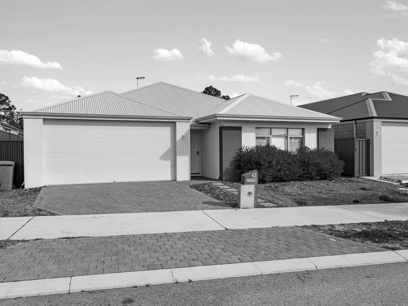 47 Barracoota Loop, Lakelands