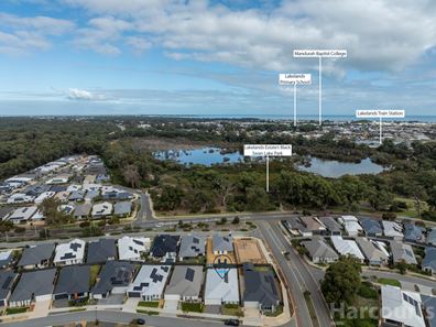 47 Barracoota Loop, Lakelands WA 6180
