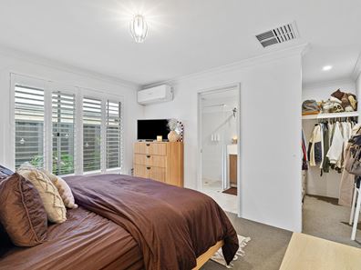 5 Limahuli Way, Lakelands WA 6180