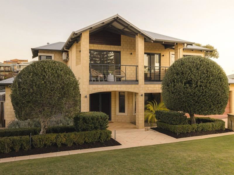 17 Karrinyup Road, Trigg