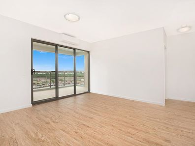 86/12 Junction Boulevard, Cockburn Central WA 6164