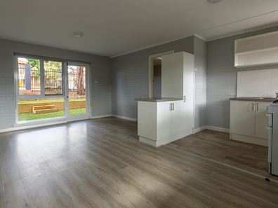 4/248 Labouchere Road, Como WA 6152