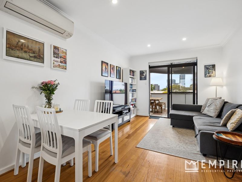5/25B Ullapool Road, Applecross WA 6153