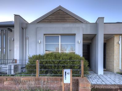 42 Delapre Drive, Ellenbrook WA 6069