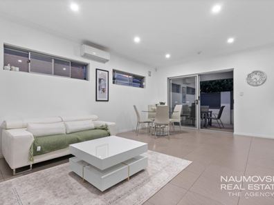 1/150 Ravenswood Drive, Nollamara WA 6061