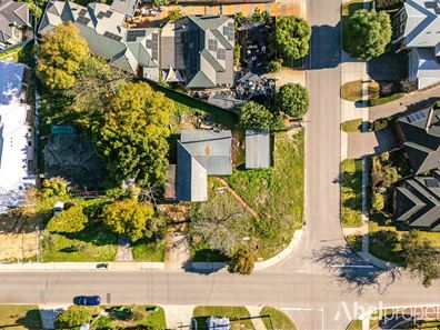 10 Adelphi Street, Bayswater WA 6053