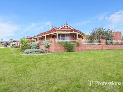 30 Dawe Street, Australind WA 6233