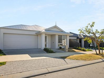 8 Pretoria Road, Baldivis WA 6171