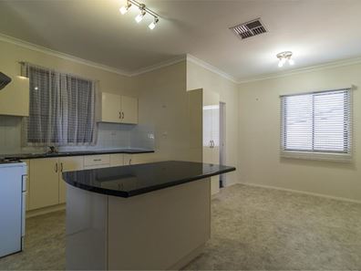 80 Shaw Street, Coolgardie WA 6429