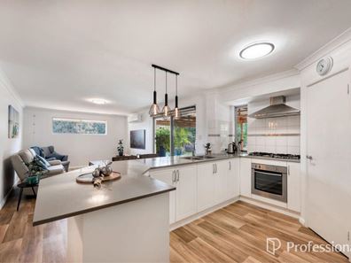 9 Tallarook Way, Waggrakine WA 6530