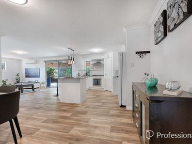 9 Tallarook Way, Waggrakine WA 6530
