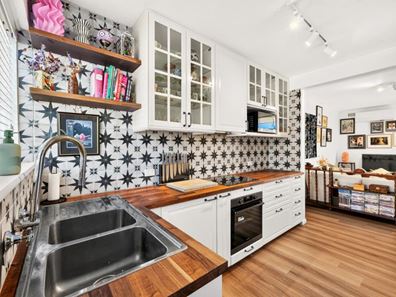 4/6 Anthony Way, Tuart Hill WA 6060