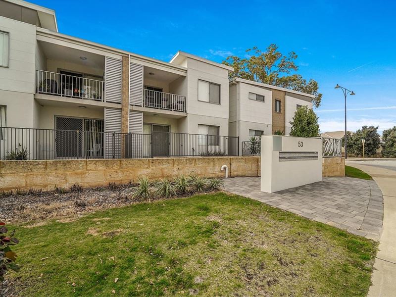 4/53 Gaebler  Road, Hammond Park WA 6164