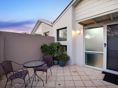 6 Pomarine Drive, Gwelup WA 6018