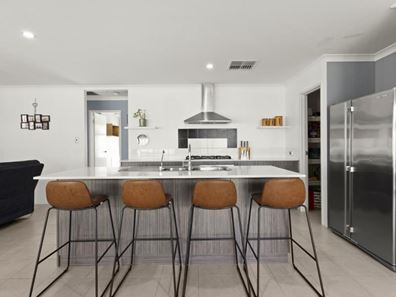 18 Shannon Street, Yanchep WA 6035