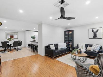 61 Renshaw Boulevard, Clarkson WA 6030