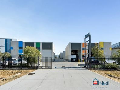 8/15 Archimedes Drive, Forrestdale WA 6112
