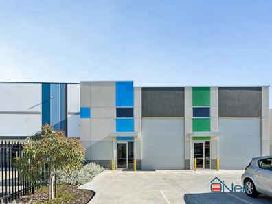 8/15 Archimedes Drive, Forrestdale WA 6112