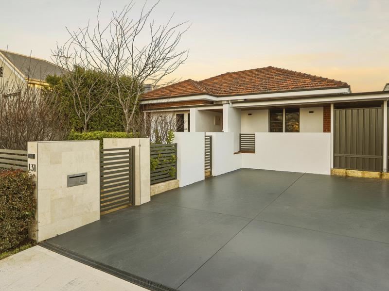 131 Grand Promenade, Doubleview