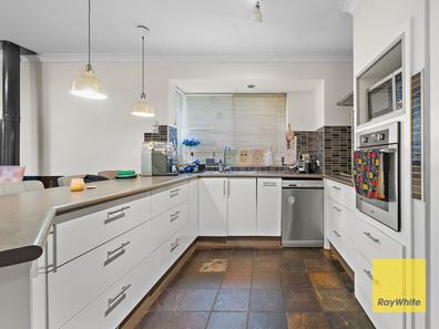 87 Seminole Gardens, Seville Grove WA 6112