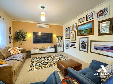 17 John Street, Milpara WA 6330