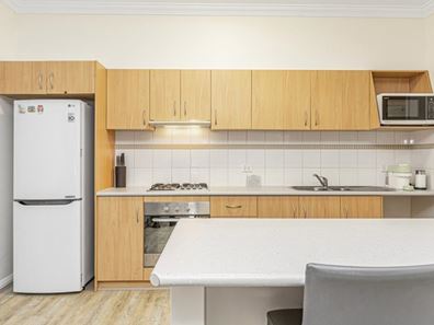 4/101 Grand Boulevard, Joondalup WA 6027