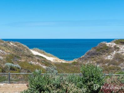 73 Sovereign Drive, Two Rocks WA 6037