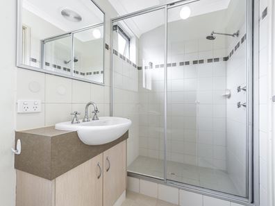13 Crusoe Link, Secret Harbour WA 6173