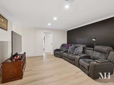 52 Delton Way, Atwell WA 6164
