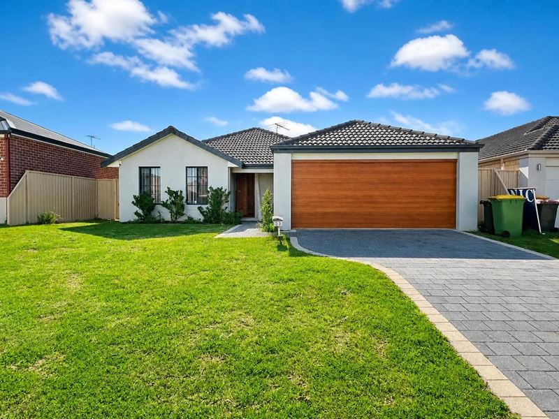 23 Daran Way, Byford WA 6122