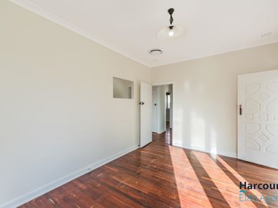 10 Summerton Road, Calista WA 6167