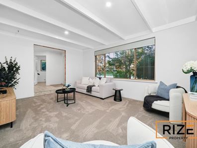 10 Rig Court, Ocean Reef WA 6027